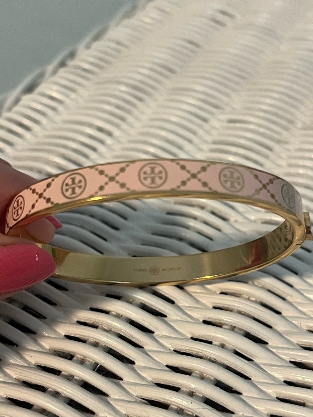 EUC Icon T Monogram Pink Hinge Bracelet